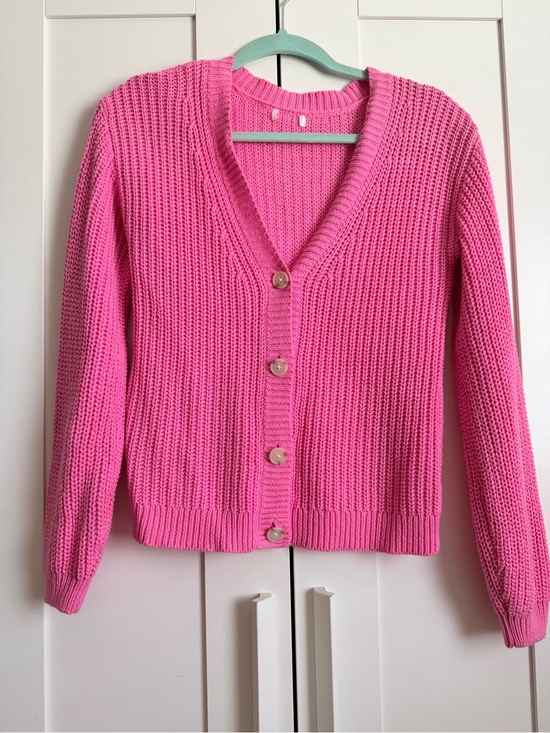 American Eagle Outfitters Sweaters - American Eagle Outfitters Bright Pink V-Neck Button-Up Cardigan